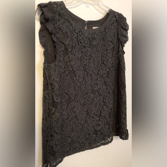 NWT Loft gray Lace lined Sleeveless Top size medium - Picture 2 of 4